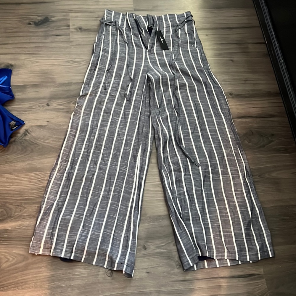 Brand new with tags linen light weight flare high waisted pants